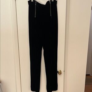 Nanette Lepore Black Pants with Zipper Detail